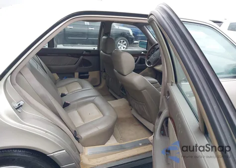 1995 Mercedes-Benz S 600 из США, поврежденный, VIN WDBGA57E0SA258864